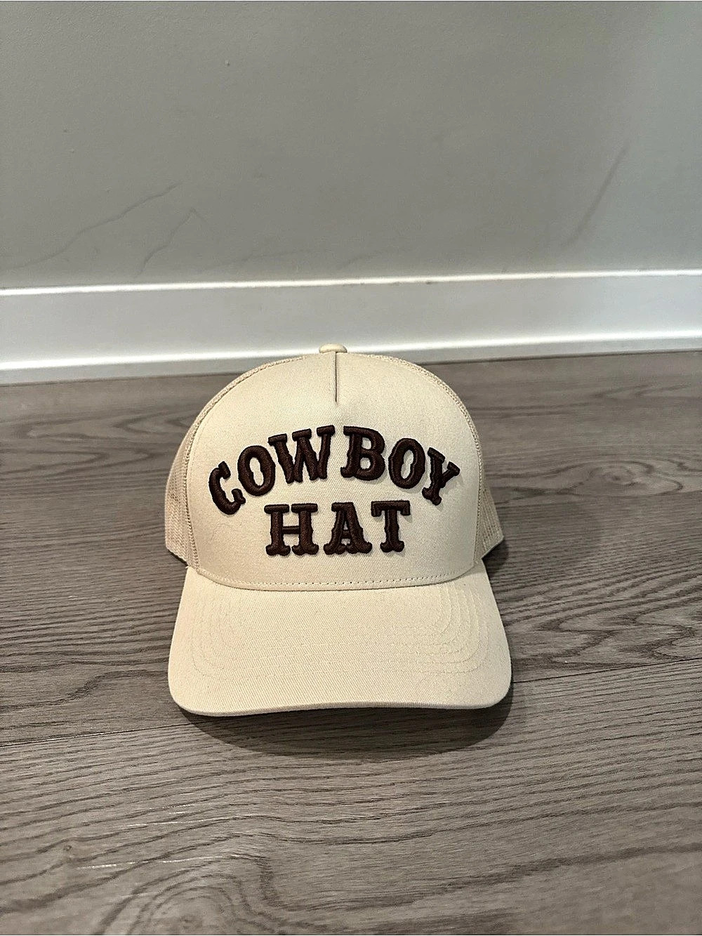 Cowboy Hat Trucker Cap in Cream